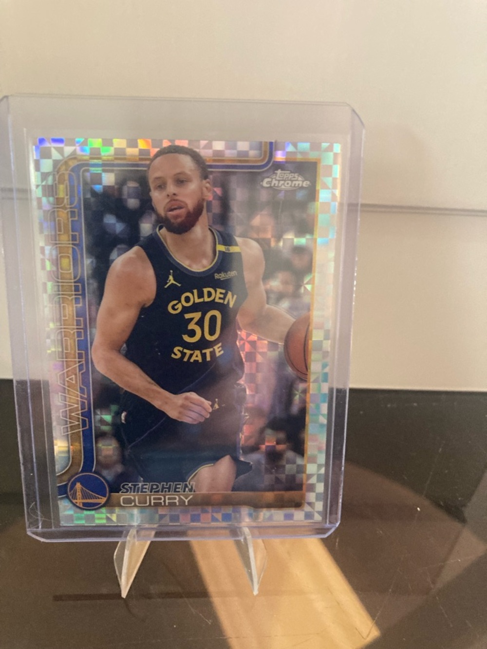 Stephen Curry Topps Chrome Warriors Basketball Card - Black/Gold
